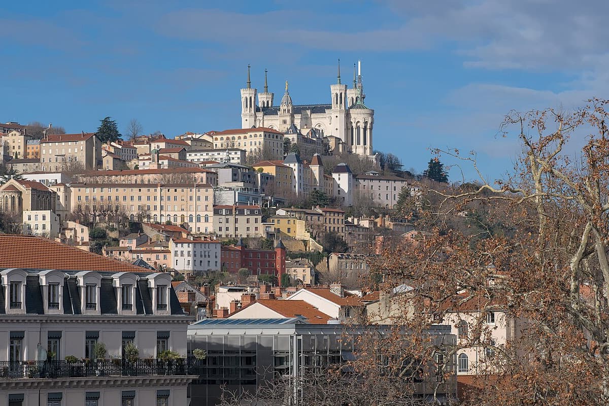 Lyon Airport Transfers