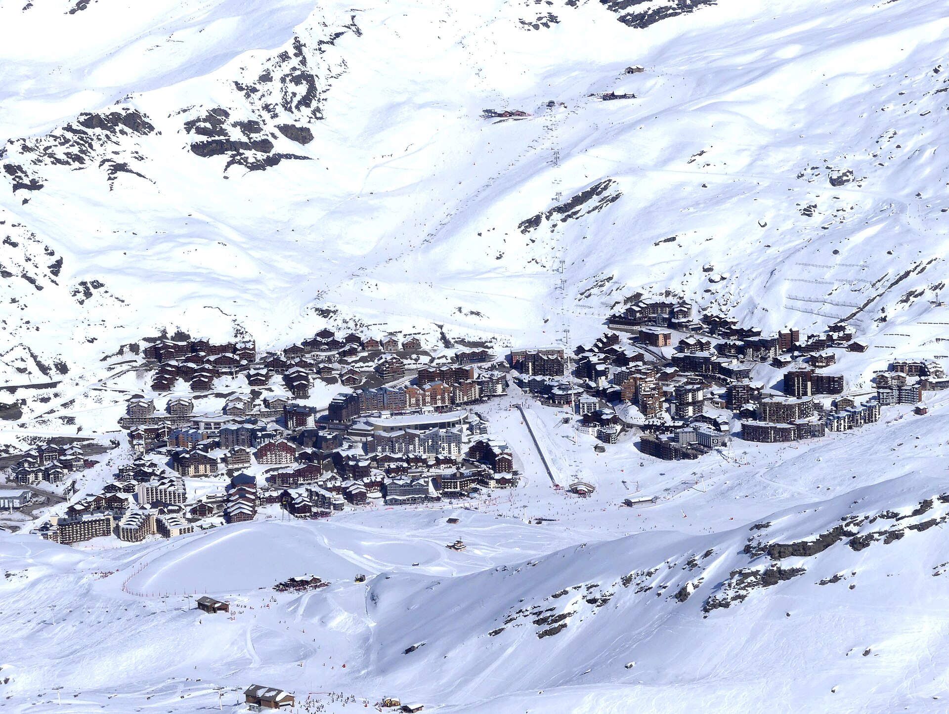 Val Thorens in winter, seen from the slopes above the resort